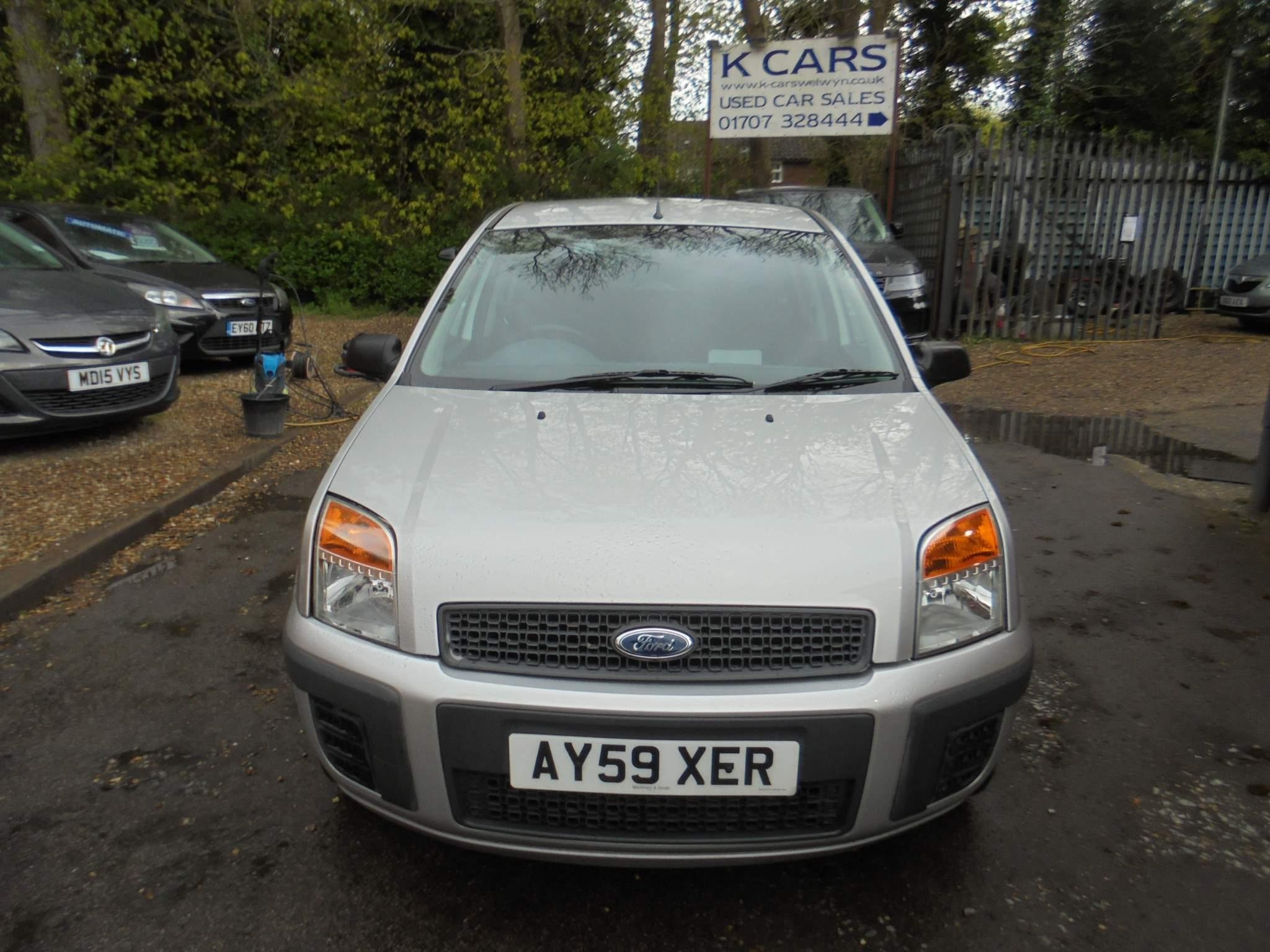 Used 2009 Ford Fusion 1.4 Style + 5dr for sale in Welwyn Garden City